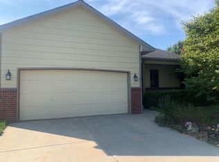 213 W Winterset Cir, Goddard, KS 67052