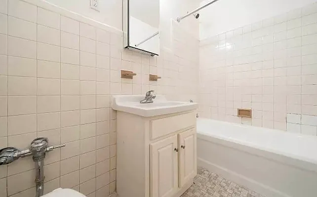 Rented by Living New York | media 4