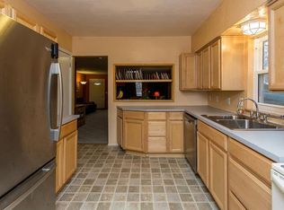 3505 38th St, Des Moines, IA 50310