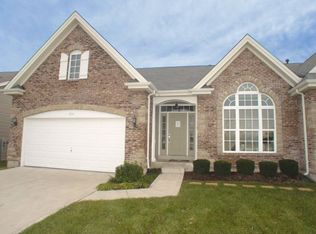 1514 Ridgepointe Place Dr, Lake Saint Louis, MO 63367