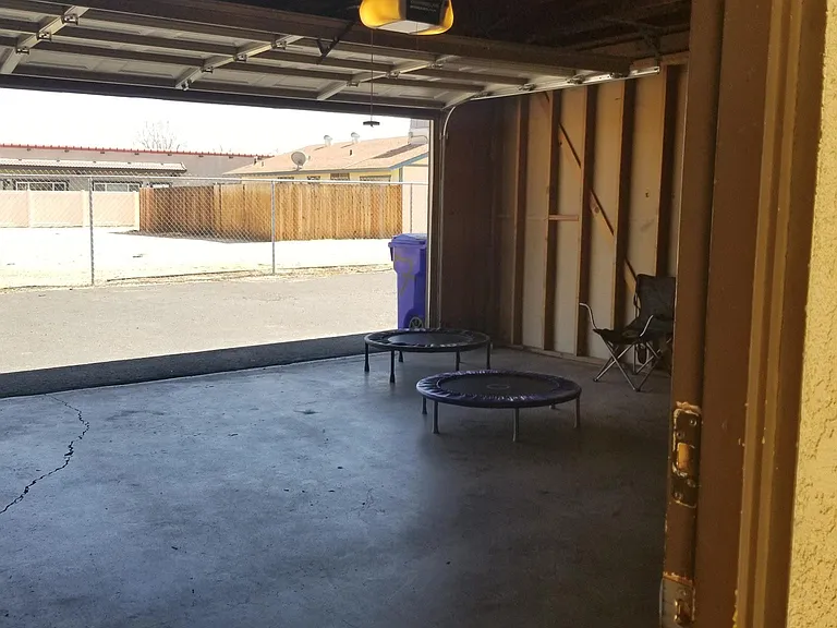 12745 Navajo Rd #2 — Photo 12