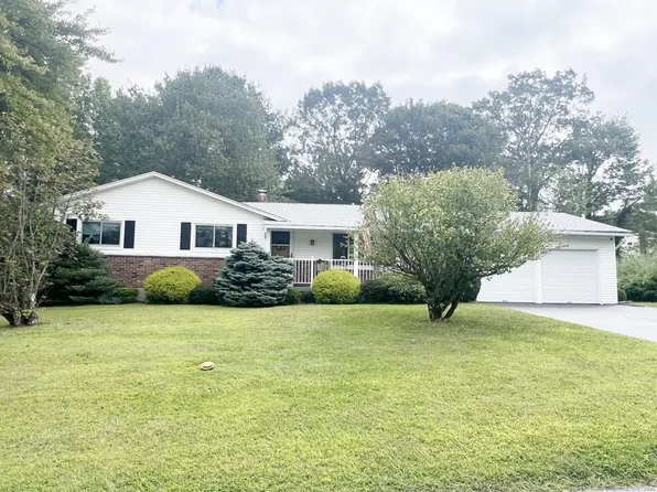 253 Edgewood Drive, Torrington, CT 06790