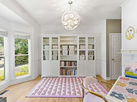 5th image of 2445 Tillery Ln