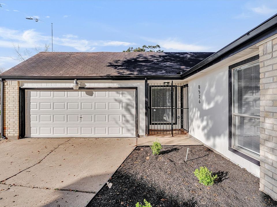 1st image of 8526 Deer Meadow Dr