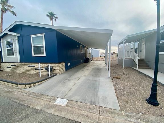 3rd image of 900 Coronado St
