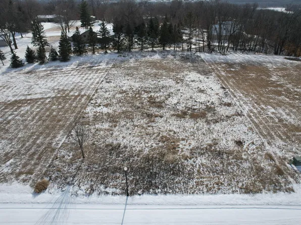 629 Marie Ln, North Mankato, MN 56003