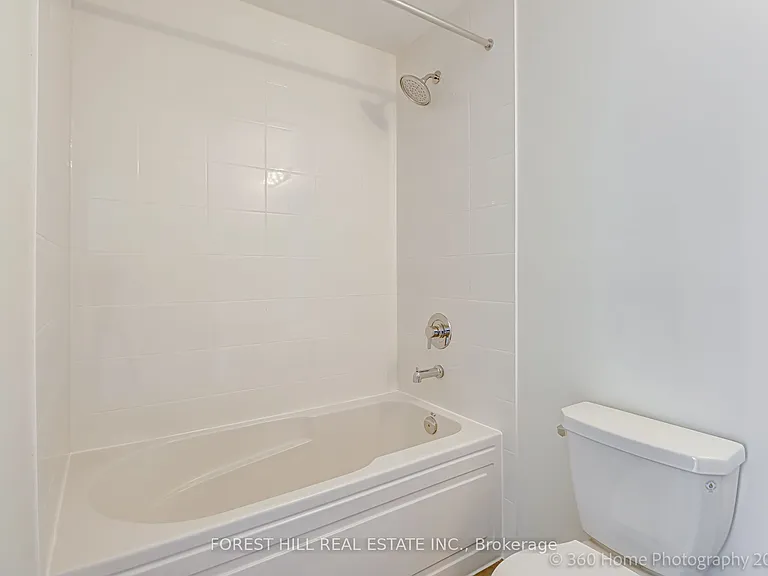 3401 Ridgeway Dr #305 — Photo 19