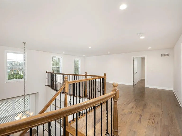 3000 N Spurway Dr — Photo 30