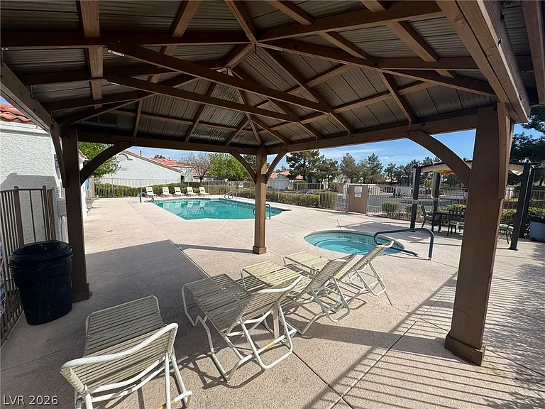 8772 Bridgeport Bay Ave — Photo 34