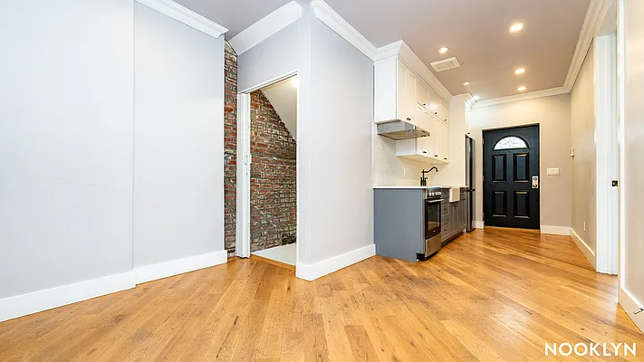 Rented by Nooklyn NYC LLC | media 37