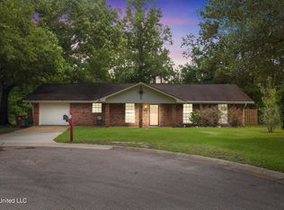 643 Michelle Dr, Biloxi, MS 39532
