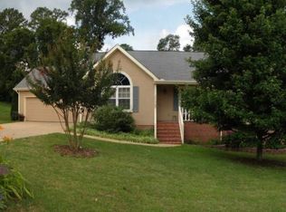 715 Debbie Ln, Ringgold, GA 30736