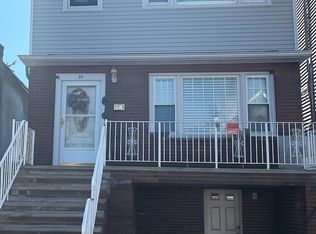 18 W 49th St, Bayonne, NJ 07002