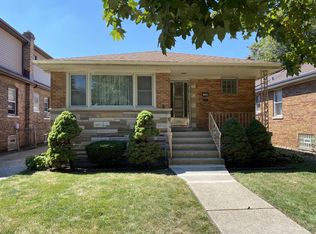 13104 S Escanaba Ave, Chicago, IL 60633
