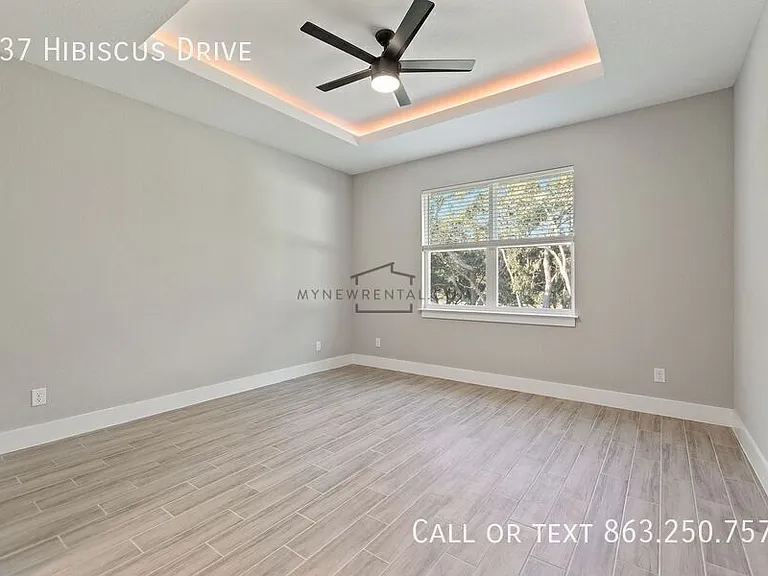 337 Hibiscus Dr — Photo 18