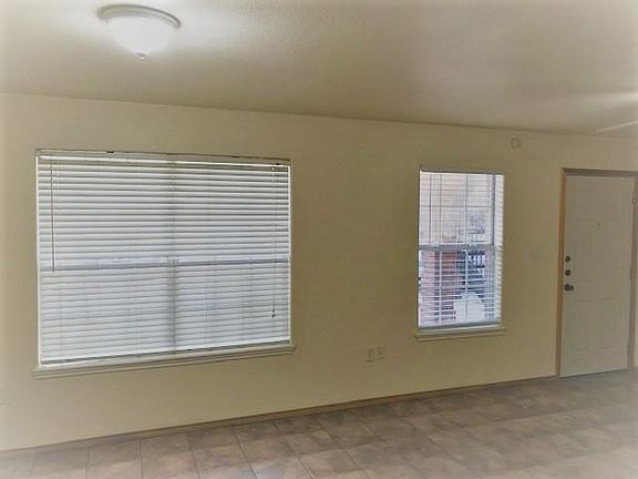 5th image of 1825 Taylor St #2