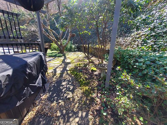 4th image of 499 Ridgepole Dr