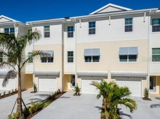 9957 Key Haven Rd, Seminole, FL 33777