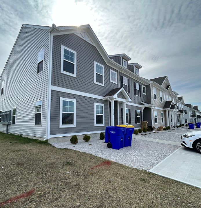 1st image of 1166 Charlotte Ave