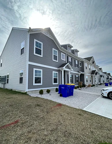 1166 Charlotte Ave Photo 1