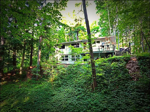 52 Besemer Rd, Ithaca, NY 14850