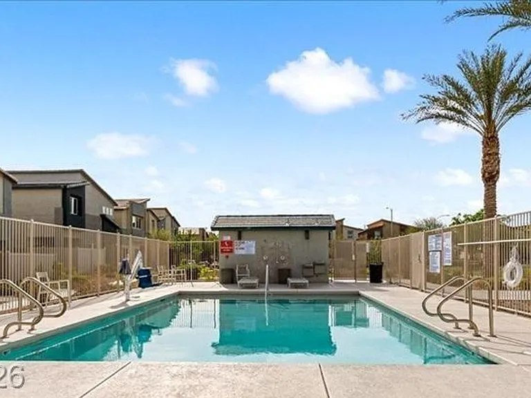 7461 Opal Star St — Photo 50