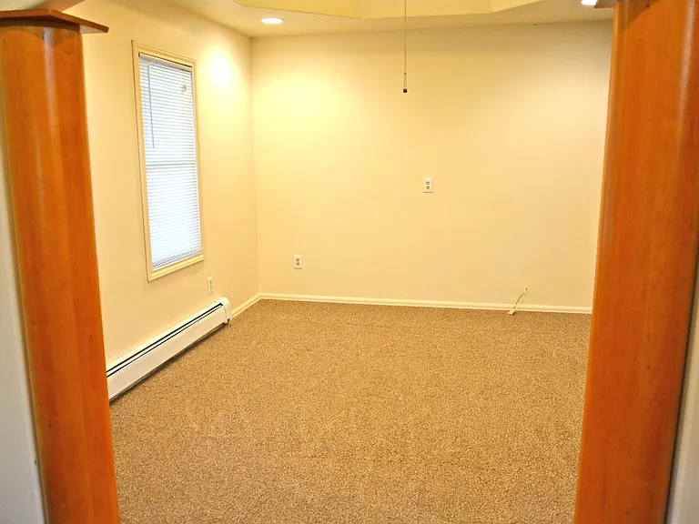 780 Juniper St — Photo 4