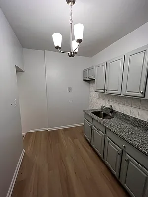 Rented by Ben Bay Realty Co. of Bay Ridge | media 33