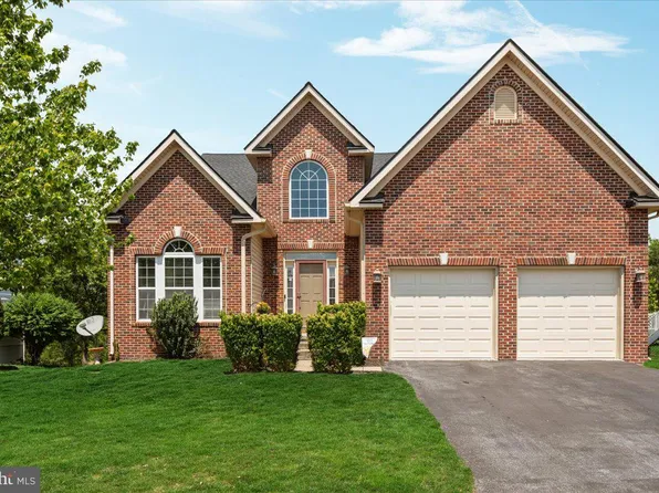 324 Hogan Dr, Martinsburg, WV 25405