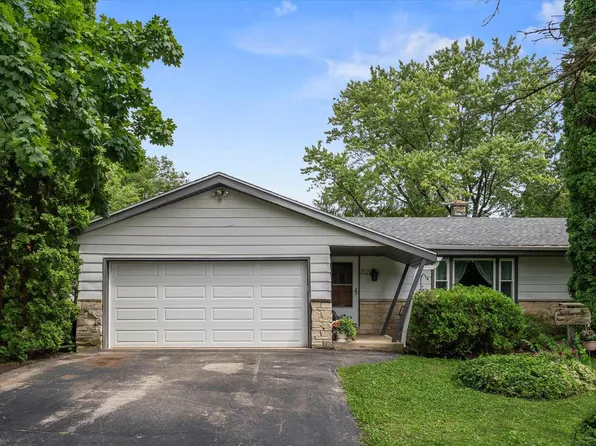 W235N6442 Outer Circle DRIVE, Sussex, WI 53089