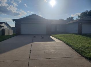 401 N Zachary Dr, Derby, KS 67037