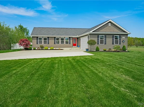 3643 Moyer Rd, North Tonawanda, NY 14120