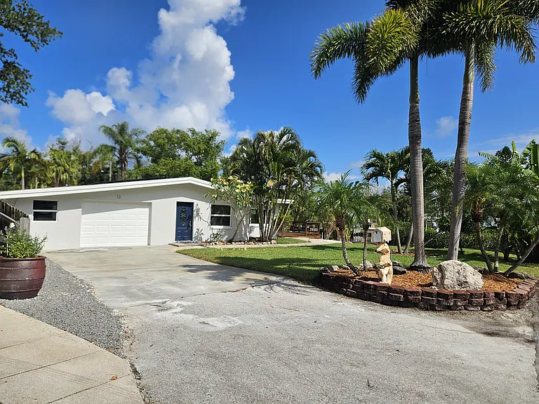 12 Bayou Ln — Photo 4