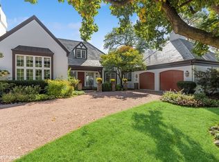 703 Burr Ridge Clb, Burr Ridge, IL 60527