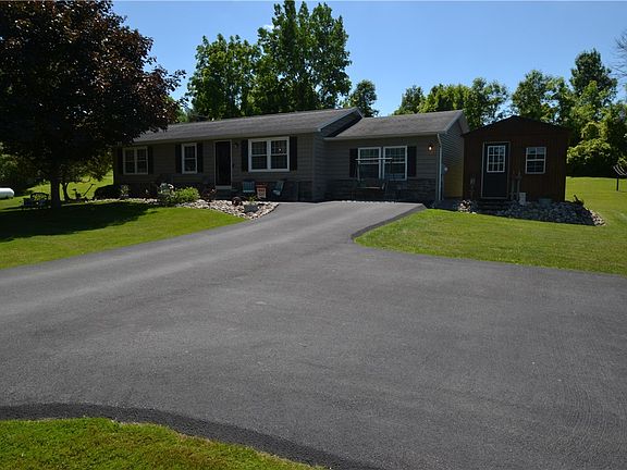 5th image of 3009 Hance Rd