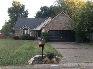 7011 Dove Ct, Evansville, IN 47715