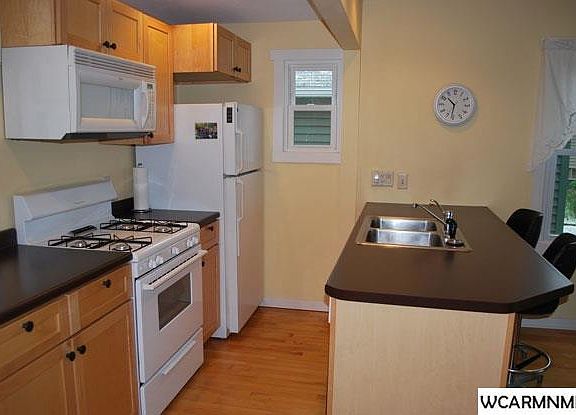 4th image of 1023 Shoreacres Dr
