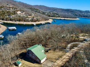 21995 Indian Bluff Rd, Garfield, AR 72732