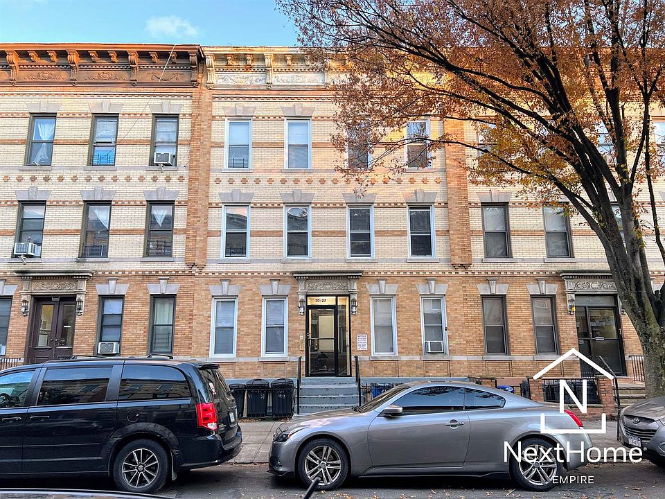1st image of 3027 41st St