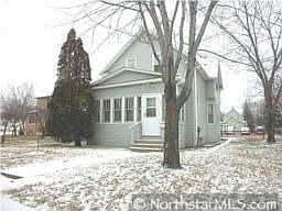 5th image of 26 17th Ave N