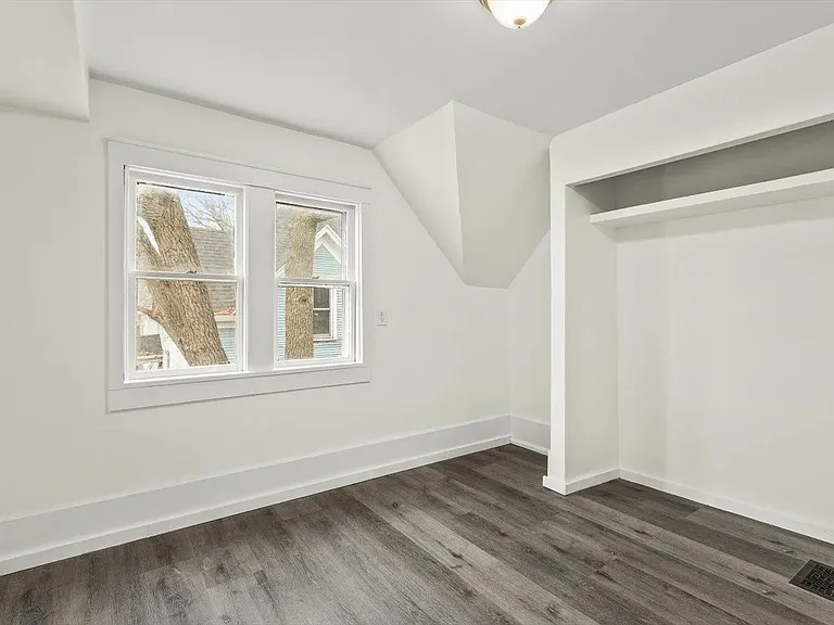 1516 S 5th St — Photo 23