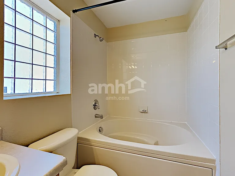 4995 Fundy St — Photo 13