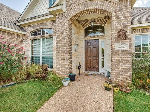 4th image of 166 Oak Meadow Trl