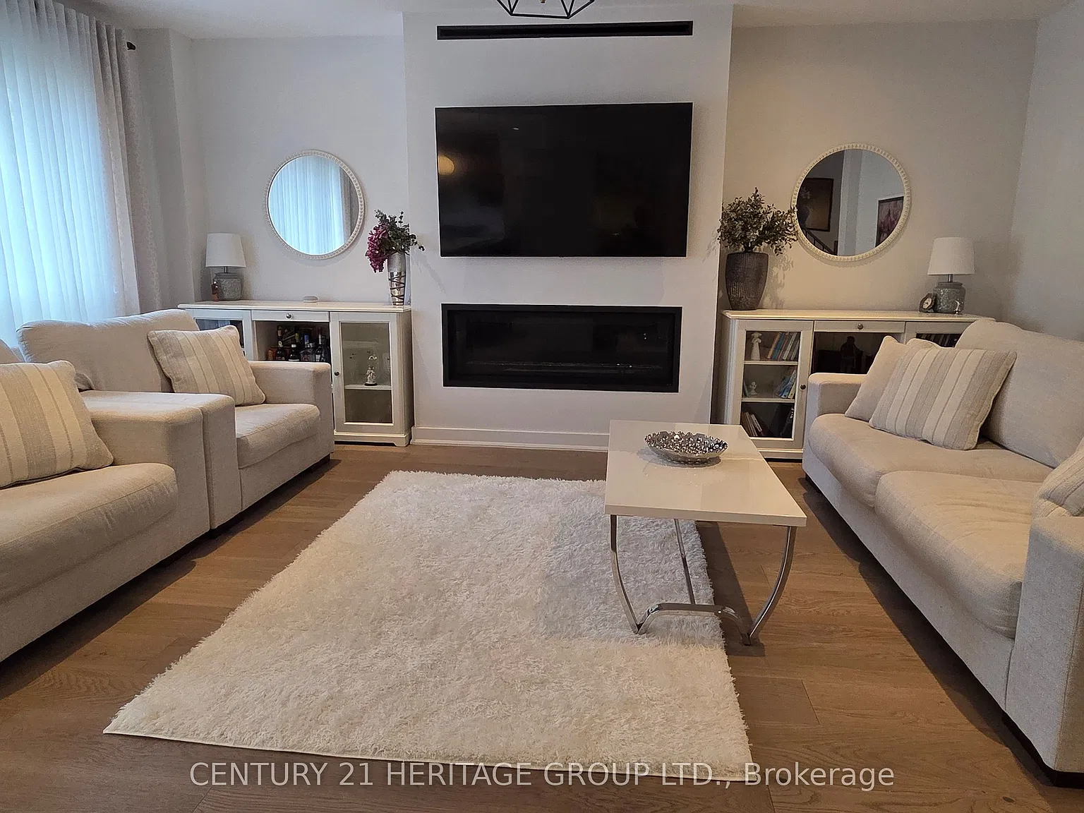 4 bed, $4,000 — Photo 4