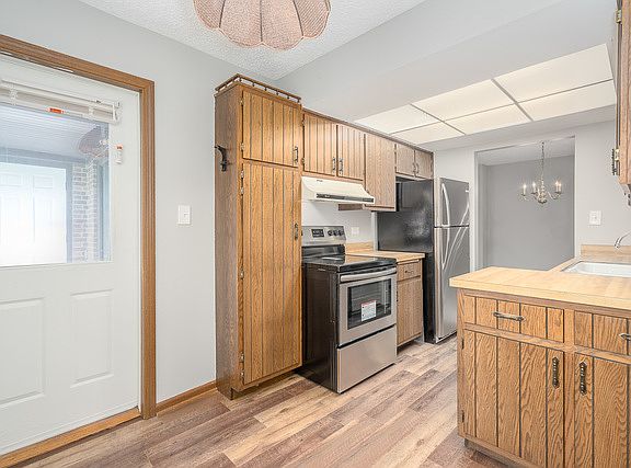 4th image of 15125 Quail Hollow Dr #3N