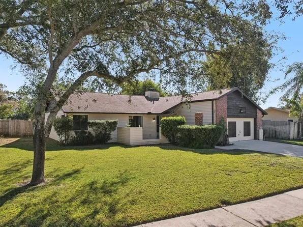 1412 Wexford Dr N, Palm Harbor, FL 34683