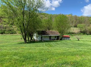 637 Damson Ln, Mannington, WV 26582