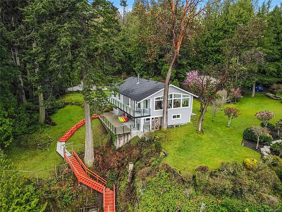 4th image of 976 Lands End Rd