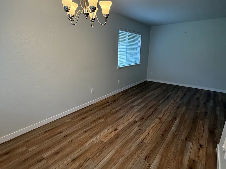5706 183rd Ave E #3 — Photo 6