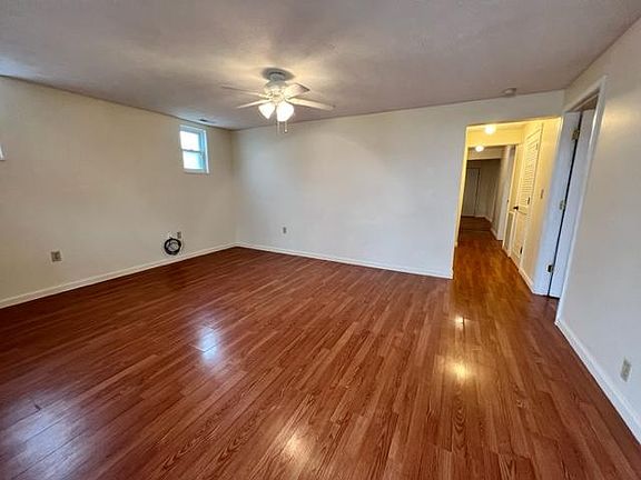 4th image of 214 Wilgus St #1